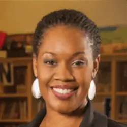 Lakeshia Ames lakeshia-ames-regent-university